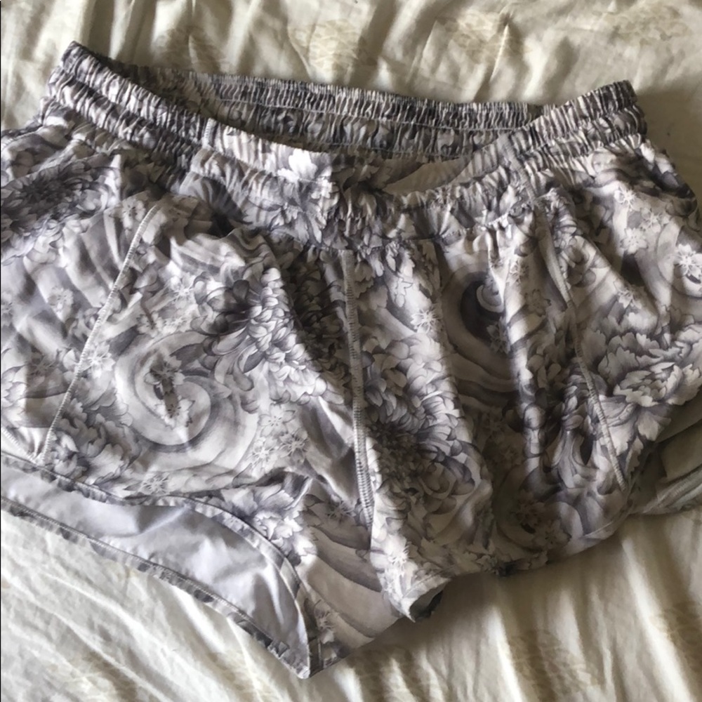 Lululemon Hotty Shorts